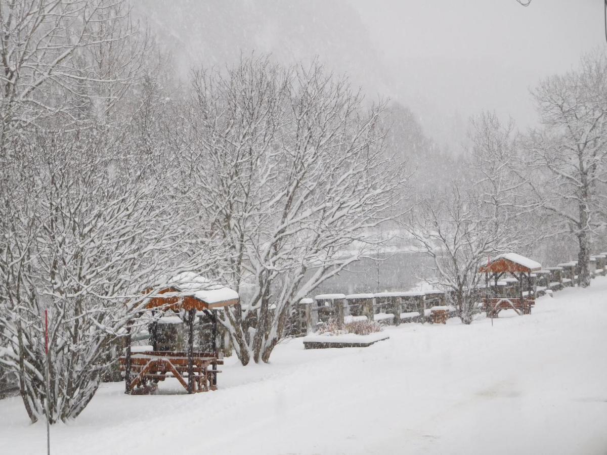 La Cabane Chez Jimmy Petit-Saguenay Exterior foto