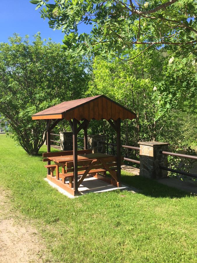 La Cabane Chez Jimmy Petit-Saguenay Exterior foto